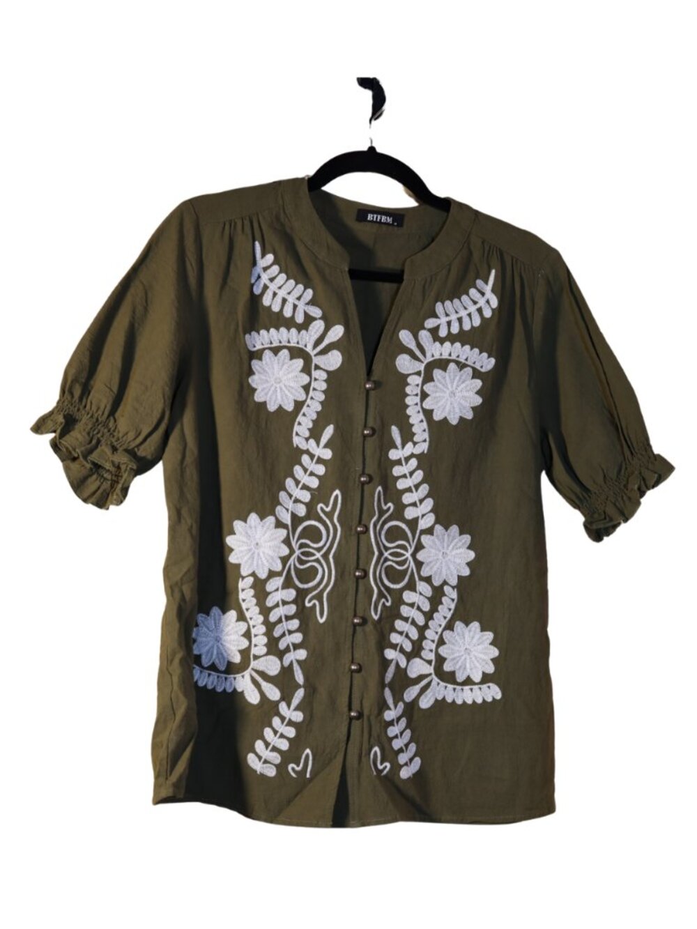 BTFBM Boho Floral Embroidered V-Neck Button Down Puff Sleeve Blouse Medium